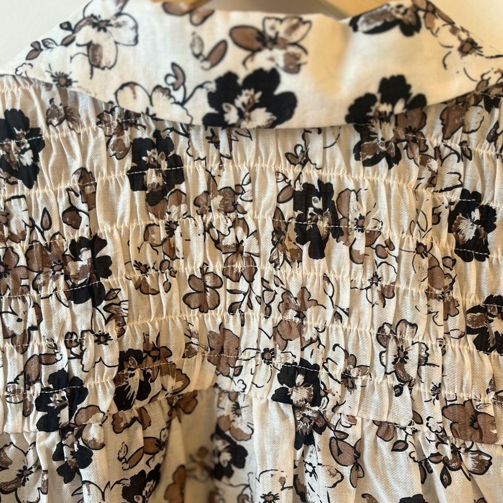 NWOT Melloday Floral Print Blouse Cream and Brown | Size XS - Picture 7 of 11